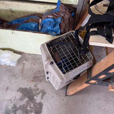 dog kennel