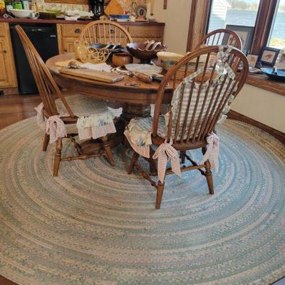Nice Round Area Rug