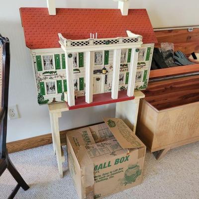 Doll House w/ Furniture