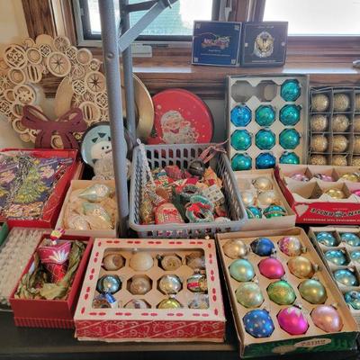 Vintage Holiday