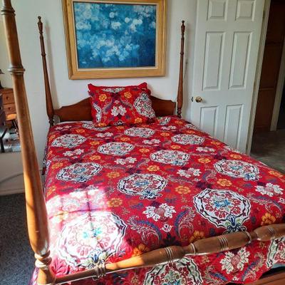 Vintage 4 poster bed