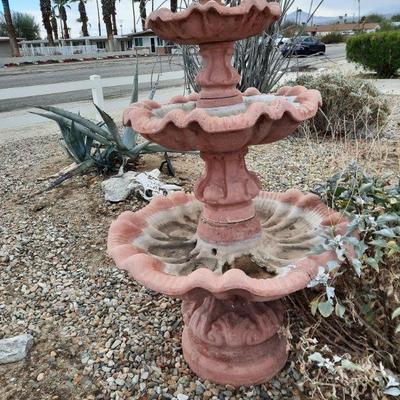 Large fountain