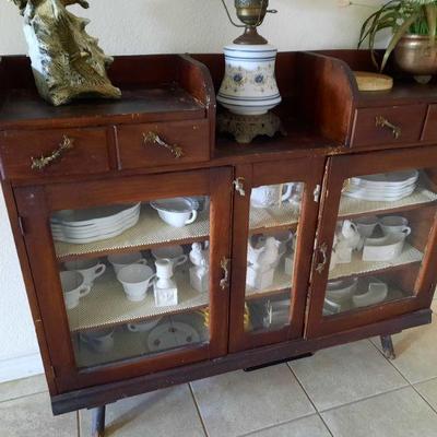 Antique hutch