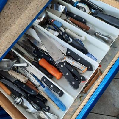 Plenty of utensils