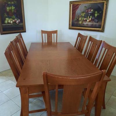 Mission style huge dining room table w/8 chairs