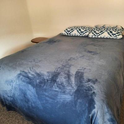 1 of 4 beds available