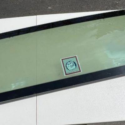 Ford F-Series Rear Windshield
