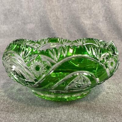 Caesar Crystal Bohemiae ALICE Cranberry Bowl In Emerald