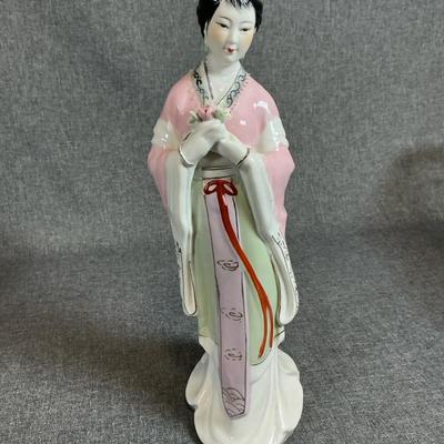 Porcelain Geisha