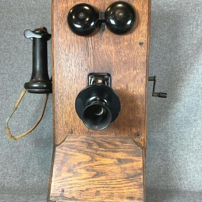 Antique KELLOGG SWITCHBOARD AND SUPPLY COMPANY Wall Mount Crank Telephone