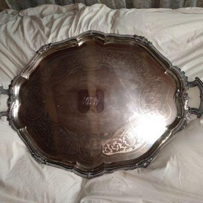 Large quadruple plate waiter tray