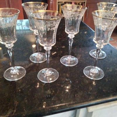 Lace stemware