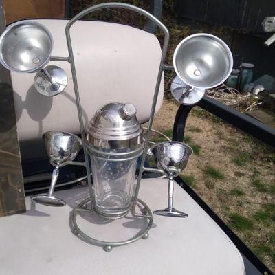 Art deco liqour coctail set