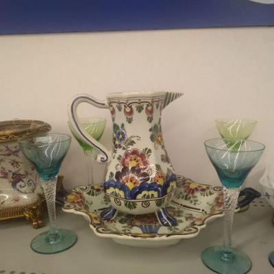 Italian pottery n glass
