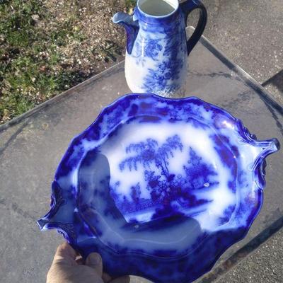 Flow blue