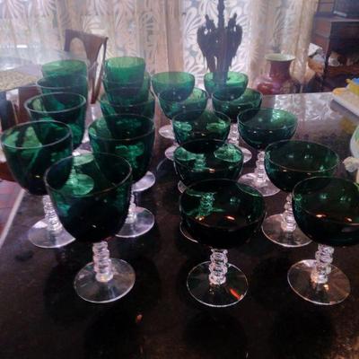 Franciscan tiffin glass set