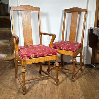(5pc) Solid Oak Dining Chairs | Five antique dining chairs of carved solid oak, including four straight chairs and one arm chair, with...