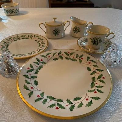 12 place settings + many accessory pieces