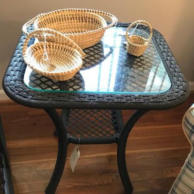 wicker end table $49
21" sq. X 24"