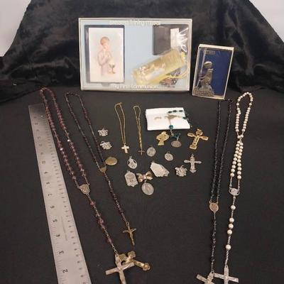 JP026 - Rosaries, Religious Pins and Pendants