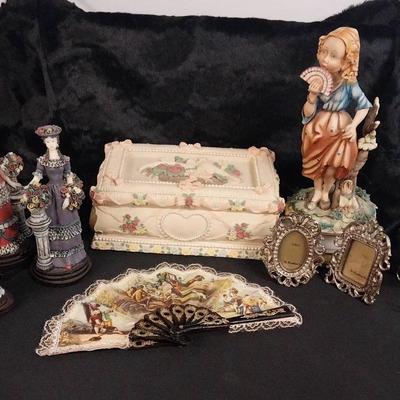 DS006 - Italian Figurine, Jewelry Box and Nicknacks