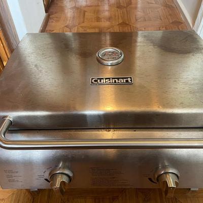 Cuisinart Chef's Style Tabletop Portable Propane Gas Grill with Dual Burners and Accessories