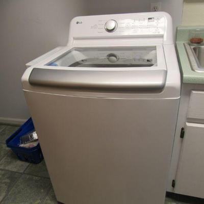 LG Washer and Dryer - these will be sold as a set.  They look brand new!
