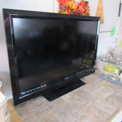 37" Vizio TV