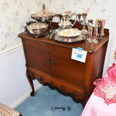 088 dining room