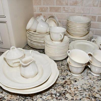 025 some highlights st charles estate sale