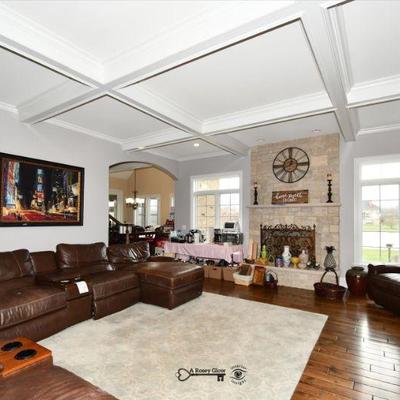 082 family room