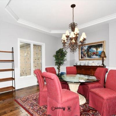 048 dining room