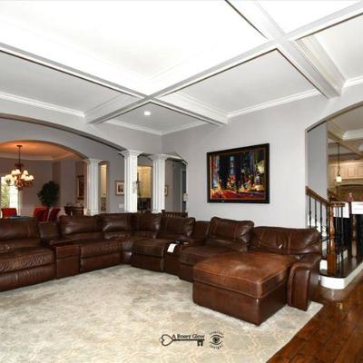083 family room