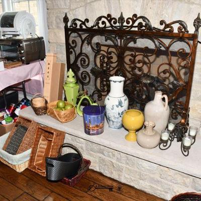 087 family room