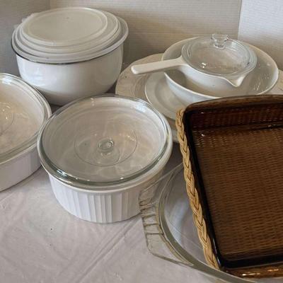 Collection of Bakeware and Casserole Dishes
