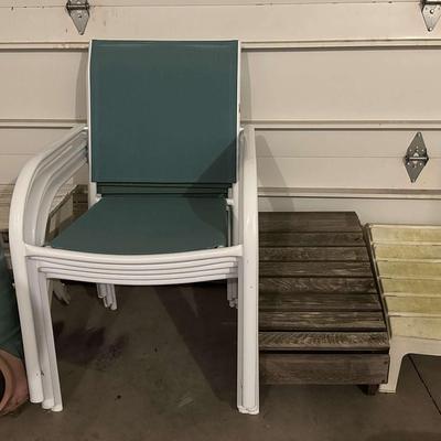 Patio Chair & Outdoor Decor