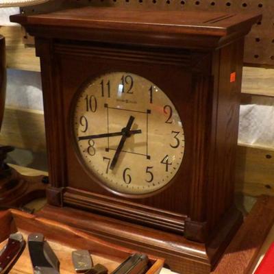 Mantel Clock 