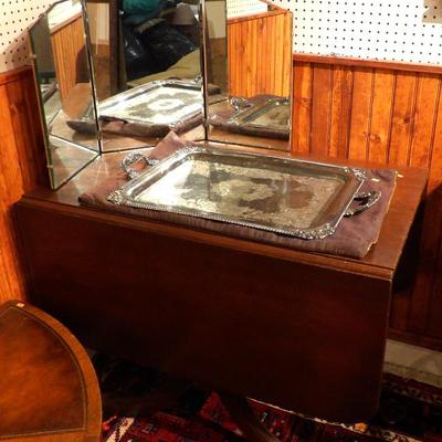 Drop Leaf Table 