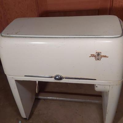 Kenmore Gold Seal Roll a Press-Vintage/Antique Steamer 