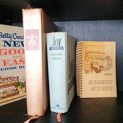 A Treasury of Great Recipes by Mary and Vincent Price