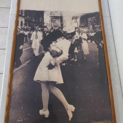 Framed "V-J Day Kiss in Times Square" by Alfred Eisenstædt - 24" x 30" (Image) 37" (Frame)