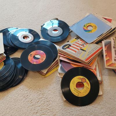 ENORMOUS ASSORTMENT OF 45s & LPS RECORD - CLASSICAL, R&B, 