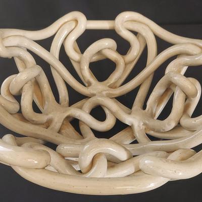 WHITE WOVEN WICKER CERAMIC POTTERY BOWL