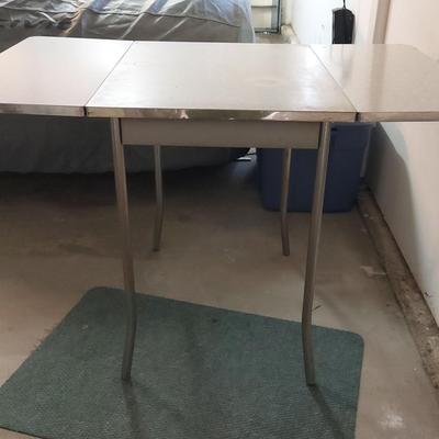 MID CENTURY DROP LEAF TABLE 
