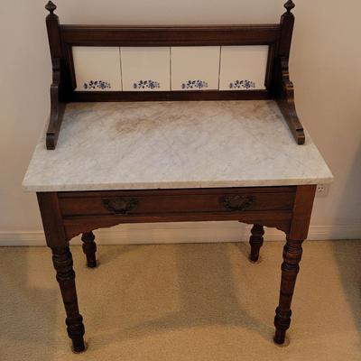 CLASSIC MARBLE TOP. DRESSING TABLE/DESK