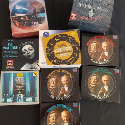 THE WORKS OF RICHARD WAGNER- ASSORTMENT OF CDS AND DVDS 
