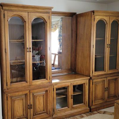 OAK DINING CABINET WITH CENTER MIRROR