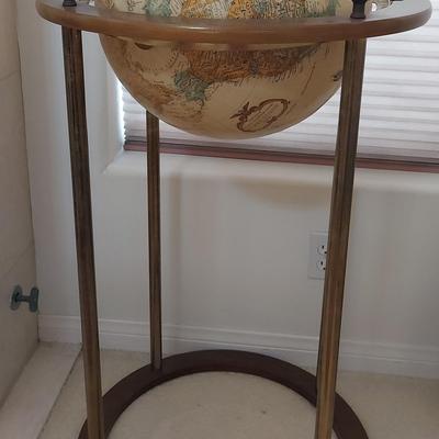 VINTAGE REPLOGLE 16 INCH WORLD CLASSIC SERIES GLOBE