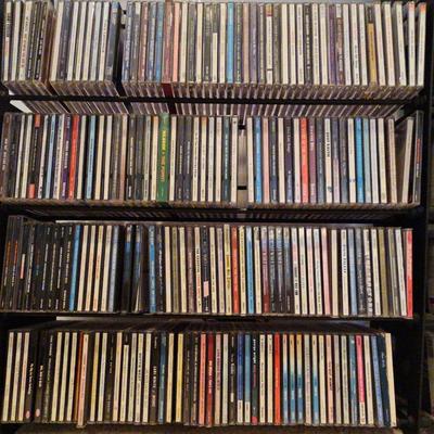 4 SHELVES OF VARIOUS MUSICAL CDS LOT#3