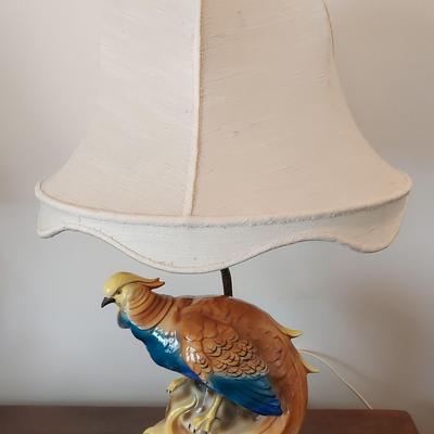 VINTAGE CERAMIC PHEASANT TABLE LAMP 